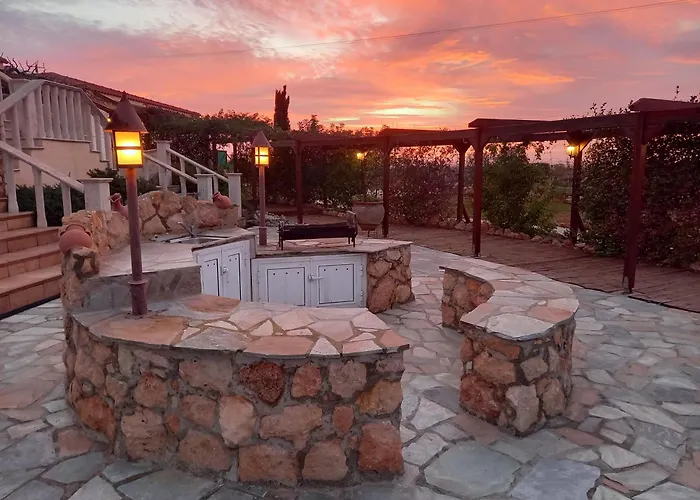 Hideaway Phrenaros