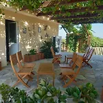 Hideaway Phrenaros