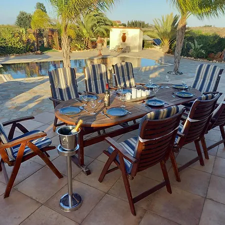 Hideaway Phrenaros