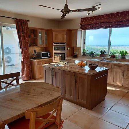 Villa Hideaway