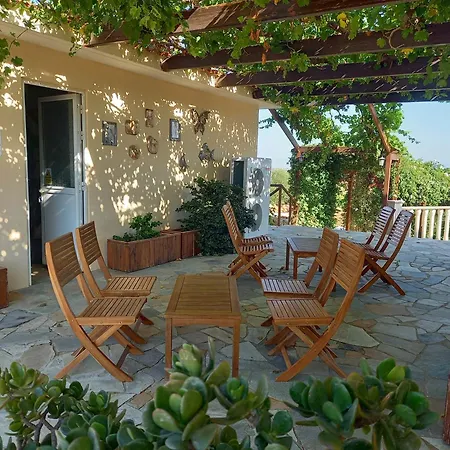 Hideaway Phrenaros