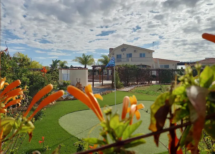 Hideaway * Phrenaros